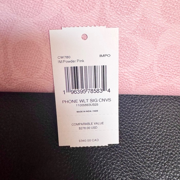 NWT Coach Phone Wallet In Signature Canvas With Wristlet in powder pink CW780 - Picture 8 of 12